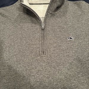 Vineyard Vines 3/4 zip dark gray size L